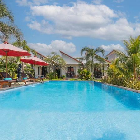 Favorit Exclusive Villa & Bungalow Batununggul Exterior foto
